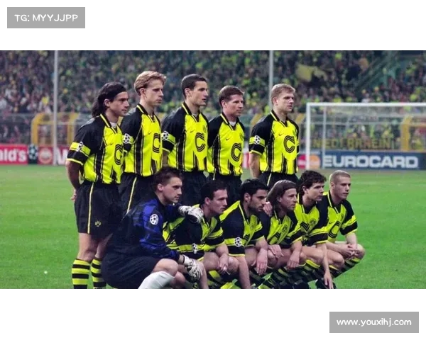 欧洲协会联赛阿贾克斯中场世界波破门